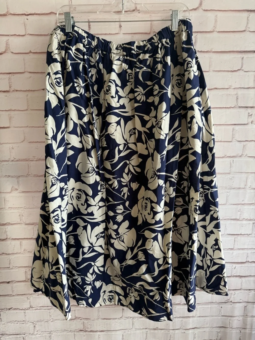 Navy‎ and Cream Floral Scoop Neck Tank and Matching Skirt Set